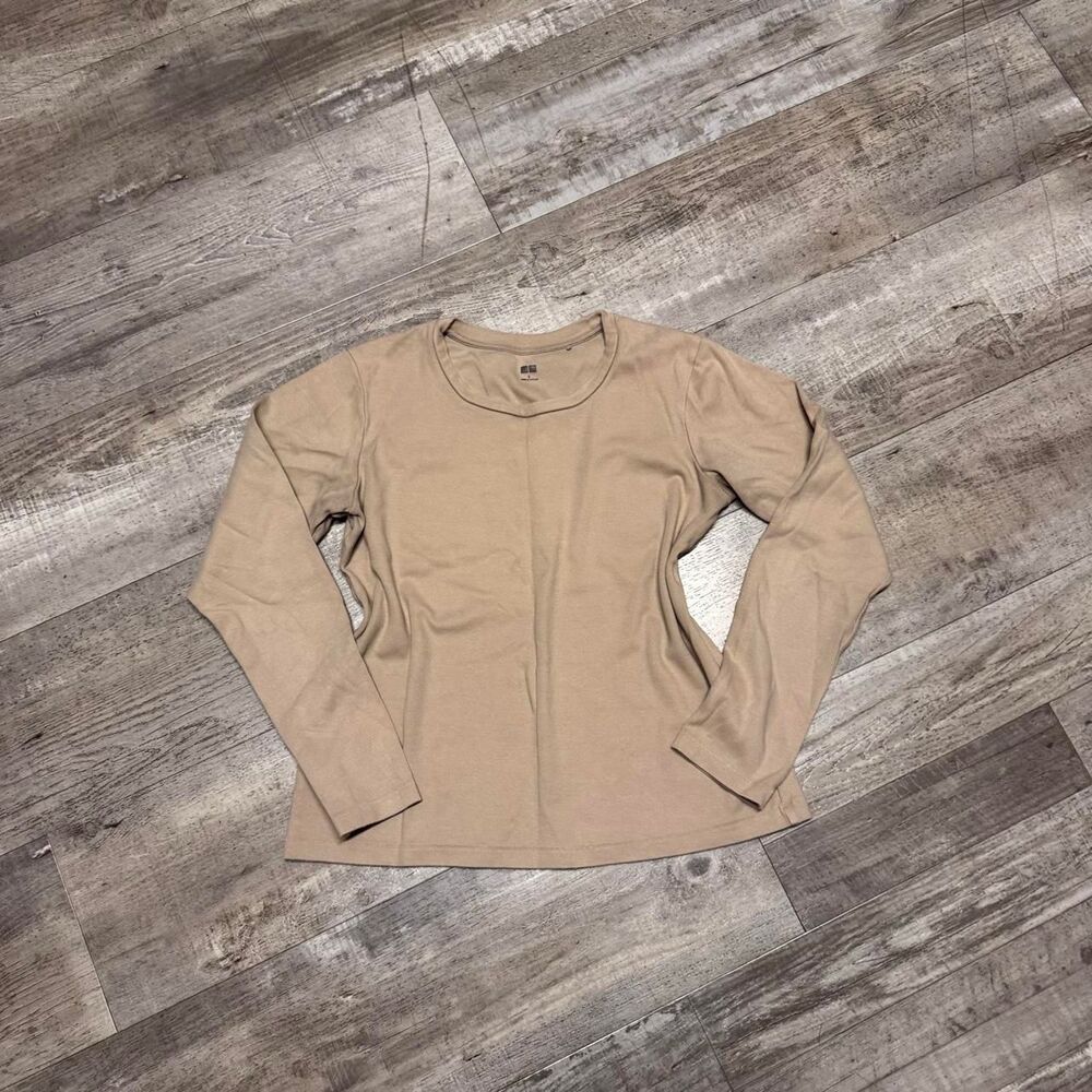 Uniqlo Women's Tan and Cream Shirt